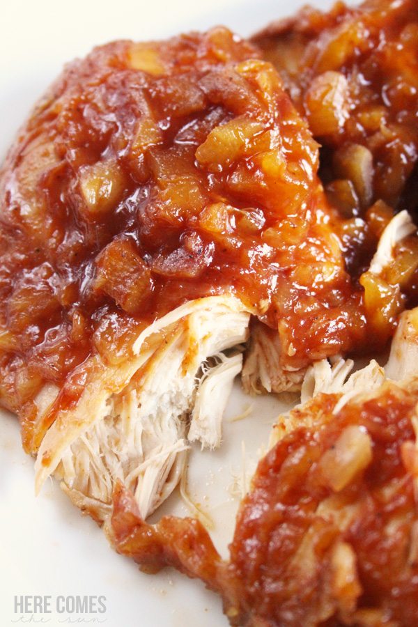 Crockpot Hawaiian Chicken | Mouthwatering Crockpot Recipes To Prepare This Winter