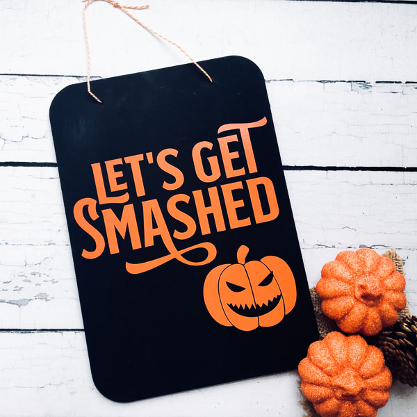 How to Make a Chalkboard Halloween Sign